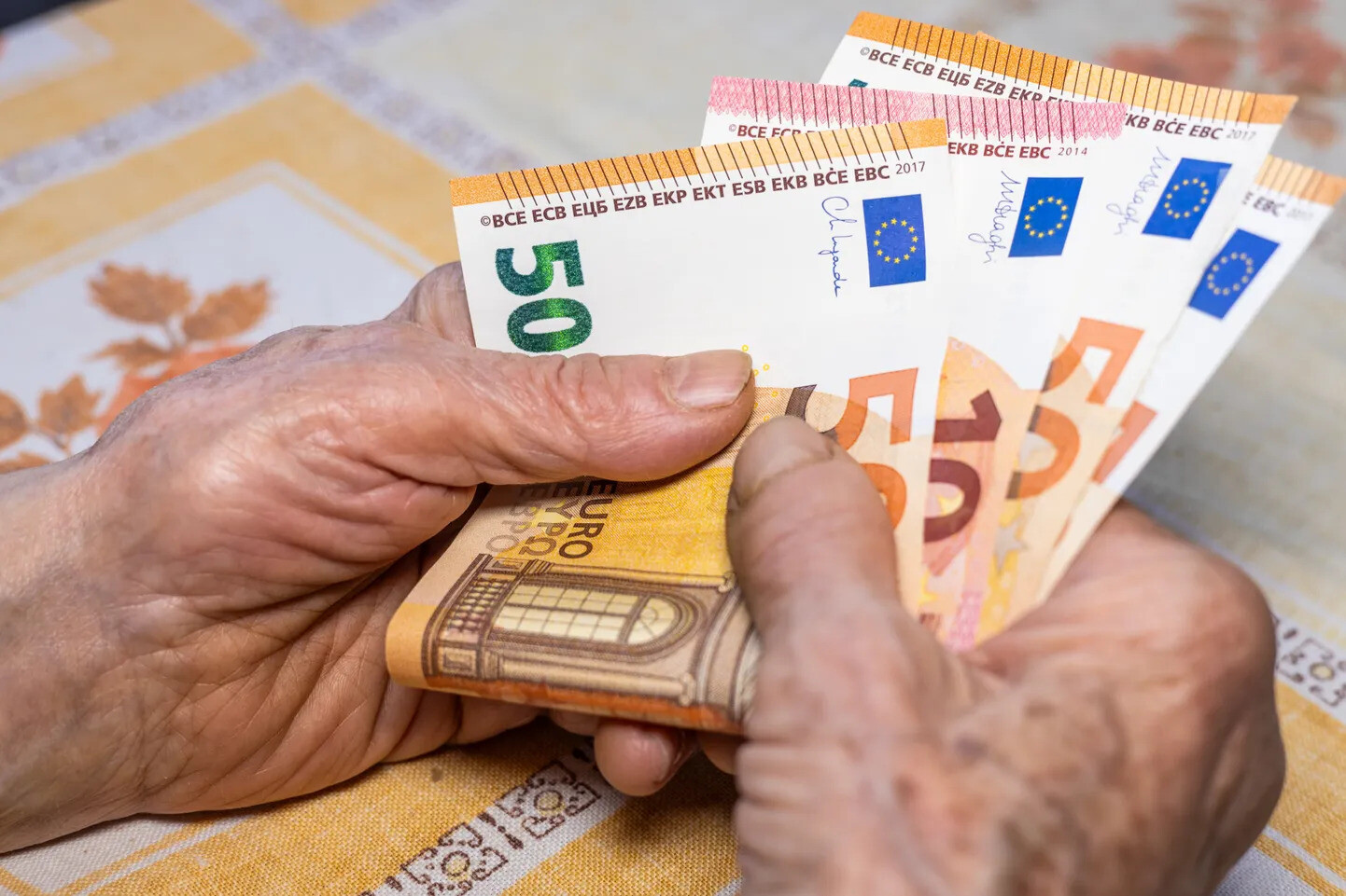Pensijas turpmāk tiks pārrēķinātas automātiski