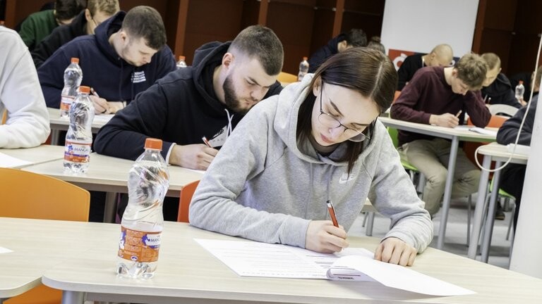 Konkursa “Young Car Mechanic” finālā – audzēknis no Aizkraukles 