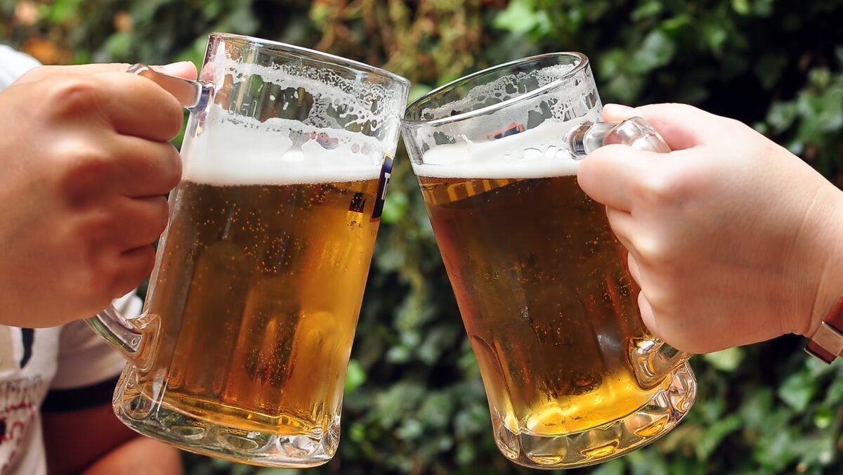 Aizkrauklē aizliedz mazās alkohola darītavas daudzdzīvokļu mājās