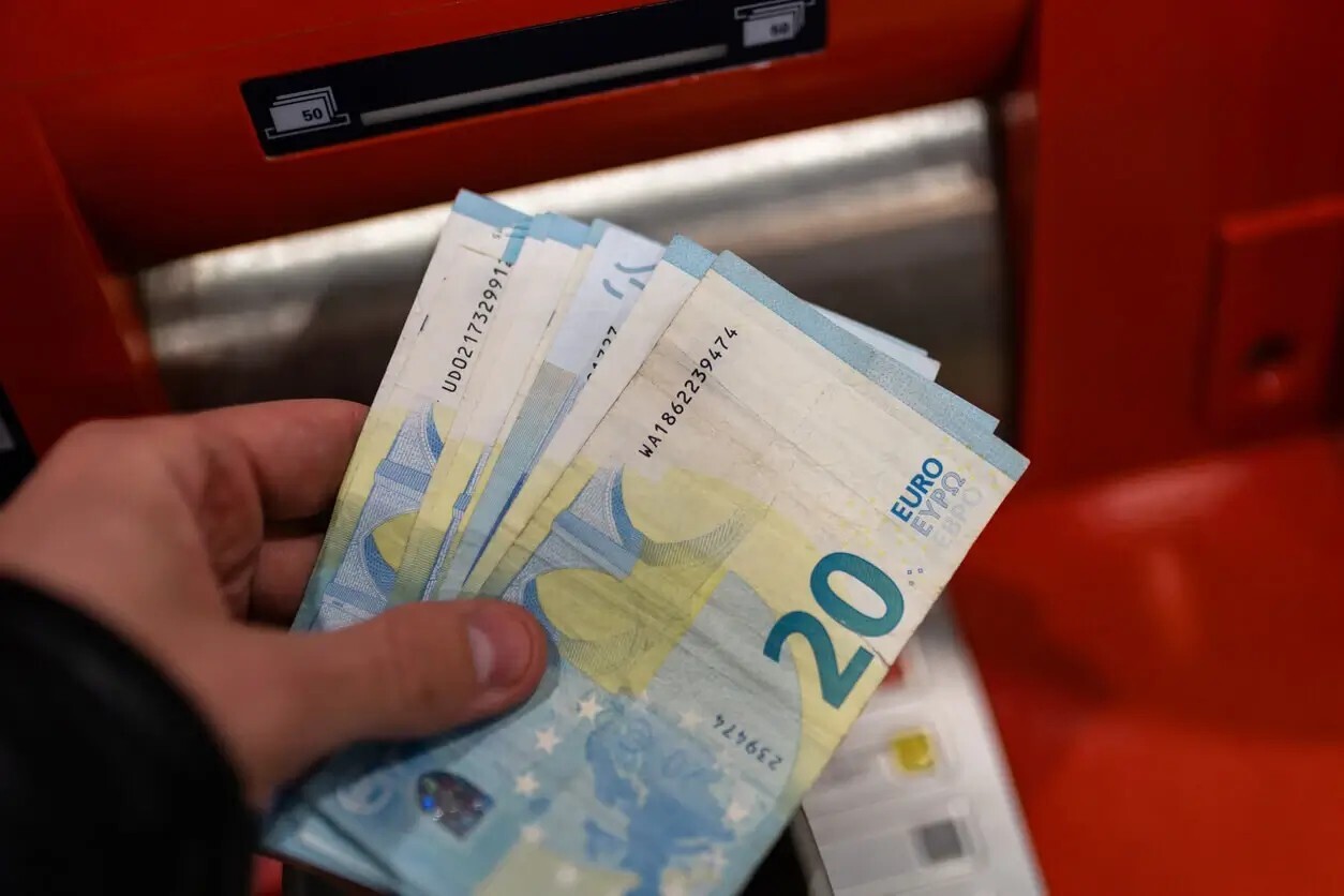 Aizkraukliete krāpniekiem samaksā vairāk nekā 4500 eiro