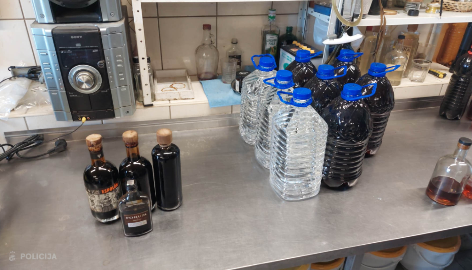 Prokuratūrā nonāk lietas par nelegālu alkohola ražotni Skrīveros
